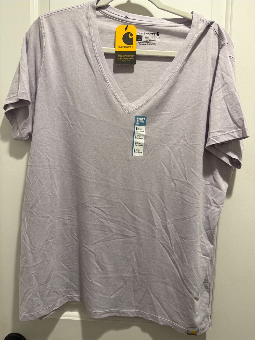 NWT Carhartt Woman’s Light Lavender V-Neck Short Sleeve Tee